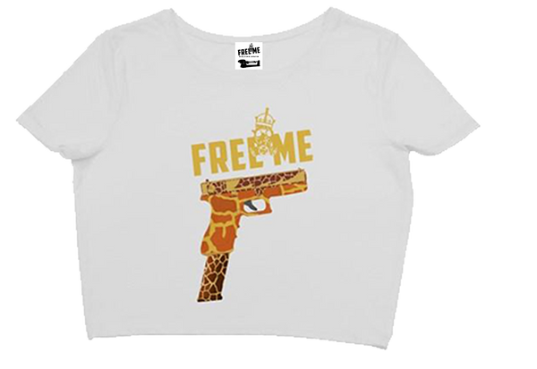 FM Giraffe crop tee